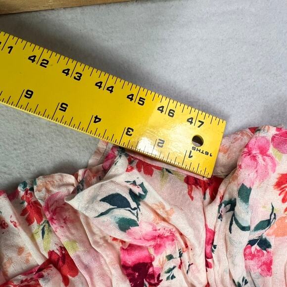 Altar’d State Romper Shorts Womens Small Pink floral Tiered Ruffled Tie V Neck - Picture 9 of 13
